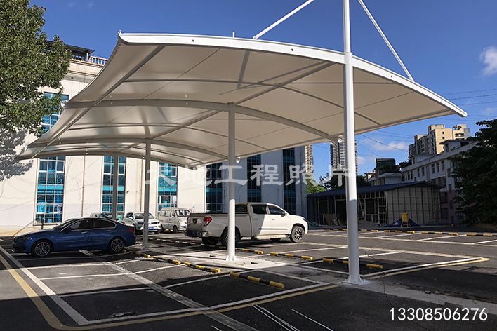 2023年5月28日，六盤水環(huán)衛(wèi)局充電站順利竣工